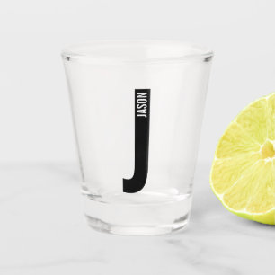 Moderne personalisierte fettgedruckte Monogramm un Schnapsglas