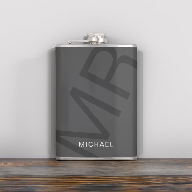 Moderne Personalisierte Monogramm Grau Flachmann (Modern Bold Typography Monogrammed Flask by MINTIC DESIGN STUDIO)