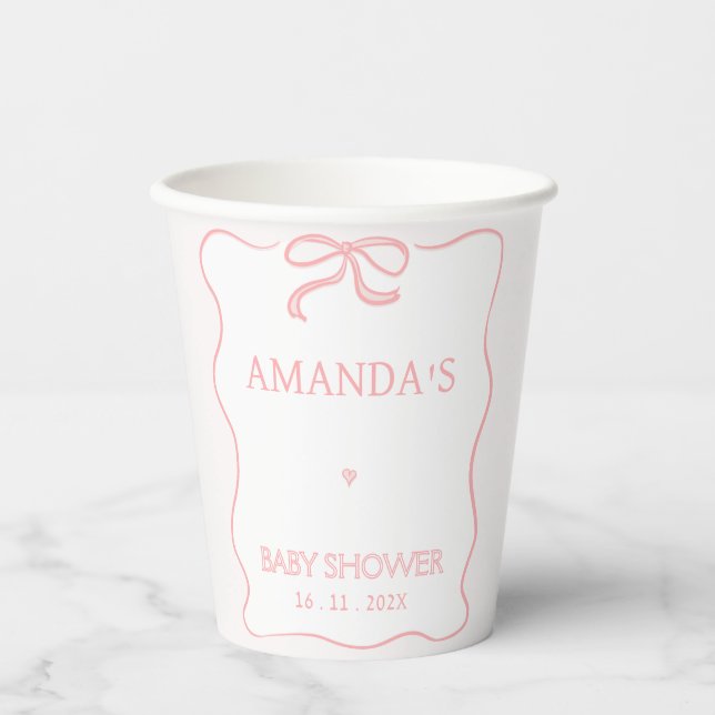 Moderne Pink Girl Bow Babydusche Pappbecher (Vorderseite)