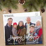 Moderne Pinsel Script Familie Foto Happy Holidays Postkarte<br><div class="desc">Modernes Foto mit Pinselstrichschrift Happy Holidays Family Postcard</div>