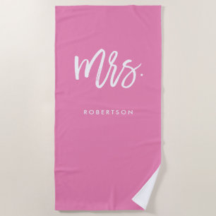 Moderne Pinselschrift   Frau   Rosa bearbeitbare F Strandtuch