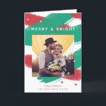 Moderne Pinselstriche und Gold | Weihnachts-Foto Feiertagskarte<br><div class="desc">Diese farbenfrohe,  moderne Urlaubskarte bietet rote und grüne Pinselstriche mit goldenen Punktakzenten in den Imitaten und Ihr beliebtes persönliches Foto.</div>