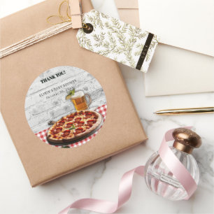 Moderne Pizza +Bier-Baby-Party im Backstein-Look Runder Aufkleber