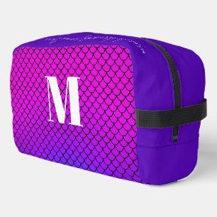 Moderne Purpurfarbene Mermaid-Schuppen-Monogramm Waschbeutel