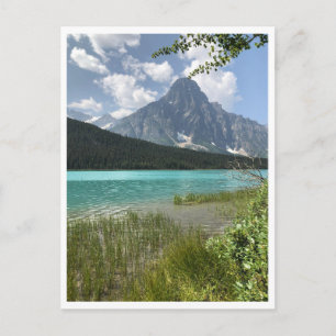Moderne Reise See und Berge Kanadas Postkarte