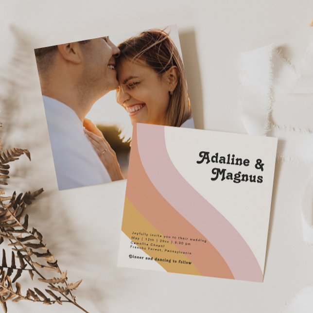 Moderne Retro 70er Rainbow Square Foto Hochzeit Einladung (Von Creator hochgeladen)