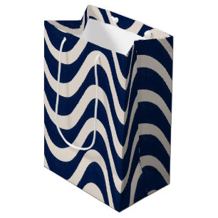 Moderne Retro Summer Blue Waves Streifen Mittlere Geschenktüte
