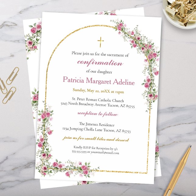 Moderne rosa Gold Cross & Arch Bestätigung Einladung (pink and gold arch confrimation invitations with gold cross and elegant modern floral greenery)