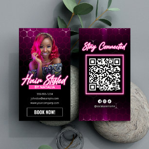 Moderne rosa Haar Salon Qr Code Social Media Visitenkarte