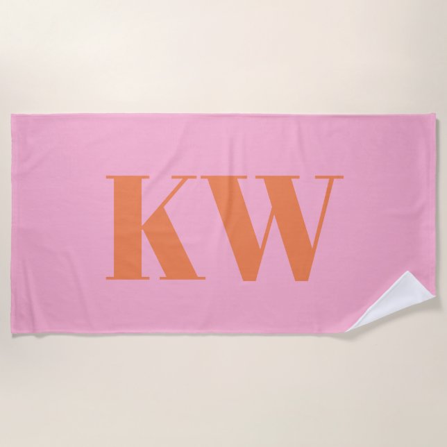 Moderne rosa orangefarbene Monogramm-Initialen Per Strandtuch (Vorderseite)