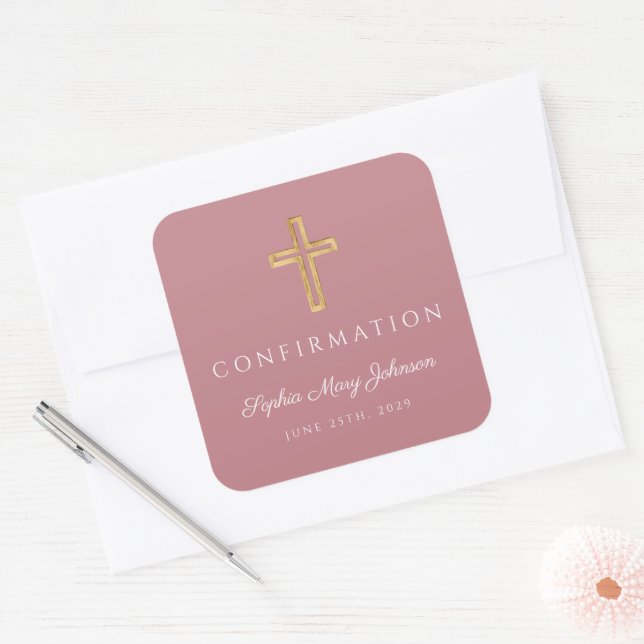 Moderne rosa religiöse Kreuzmädchenbestätigung Quadratischer Aufkleber (Umschlag)
