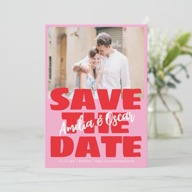 Moderne Rosa Rote Foto Spielend Fett Moderne Save The Date (Stehend Vorderseite)