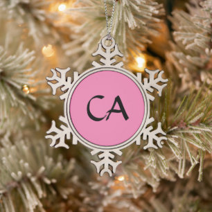 Moderne rosa Schwarze Monogramm-Initialen elegant Schneeflocken Zinn-Ornament