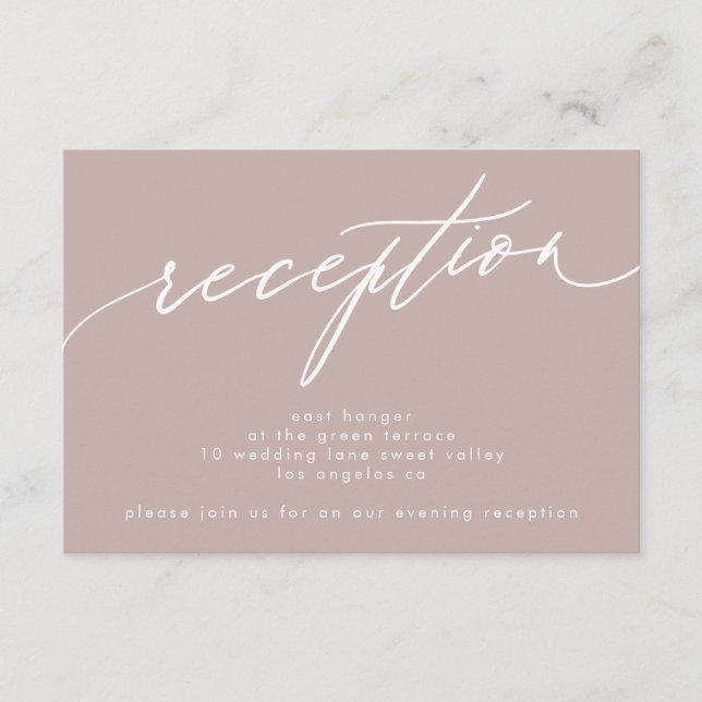 Moderne rosa Taupe Kalligrafie Hochzeitsempfang Einladung (Vorderseite)