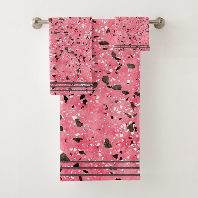Moderne rosa und schwarze Terrazzo Badhandtuch Set (Insitu)