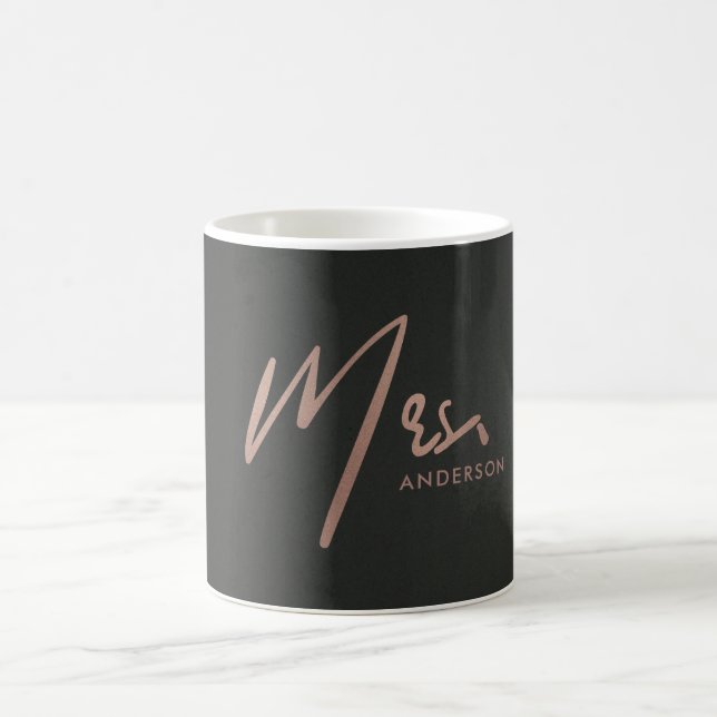 MODERNE ROSE GOLD SCHWARZE TYPOGRAFIE MRS LETZTER  KAFFEETASSE (Mittel)