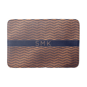Moderne Rose Goldfolie Chevron Navy Blau Monogramm Badematte