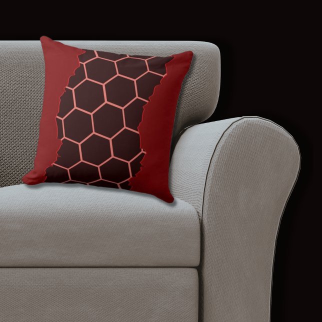 Moderne rote, schwarze Wabenmuster Kissen (Red Pillow Hexagon Pattern)