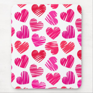 Moderne rote und rosa doodled Hearts Valentine Mousepad