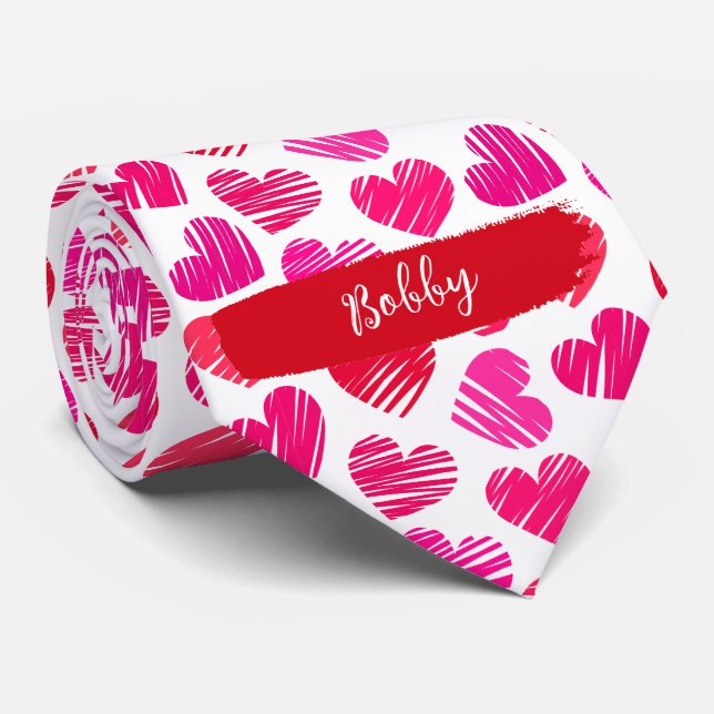 Moderne rote und rosa doodled Herzen Valentine Nam Krawatte (Gerollt)