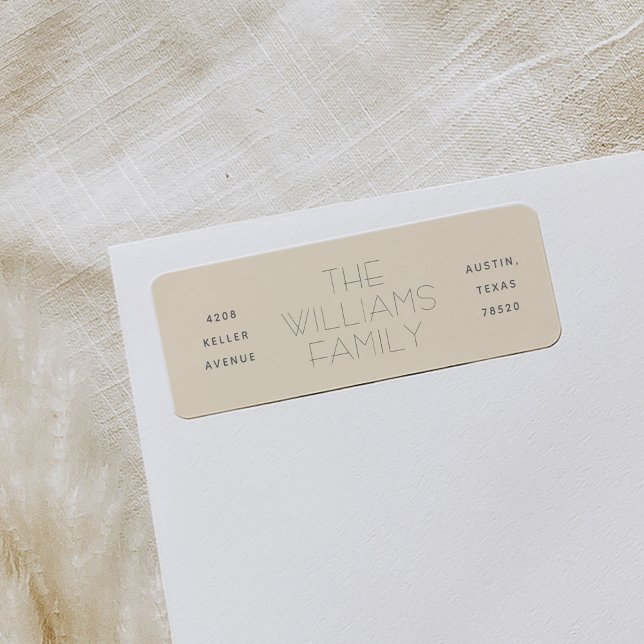 Moderne Rücksendeadressen-Aufkleber mit drei Säule (Blush pink three column family name return address labels.)