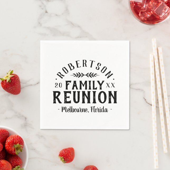 Moderne rustikale Personalisierte Family Wiederseh Serviette (Beispiel)