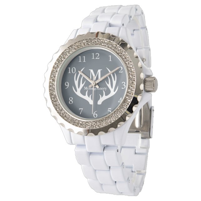 Moderne rustikale Weißhirschgewächse Personalisier Armbanduhr (Schrägansicht)