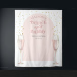 Moderne schicke Arch Champagne Brautparty Hintergr Wandteppich<br><div class="desc">Rosa Eleganter moderner Bogenbrunch und Brautparty-Kulisse. Dieses stilvolle Foto-Messezentrum eignet sich hervorragend für den modernen,  schlichten und eleganten Brunch und das Brautparty zu jeder Jahreszeit.</div>