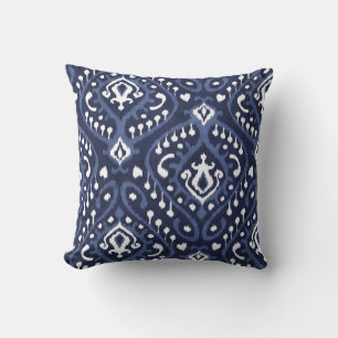 Moderne schicke dekorative blaue und weiße Ikat-Ki Kissen