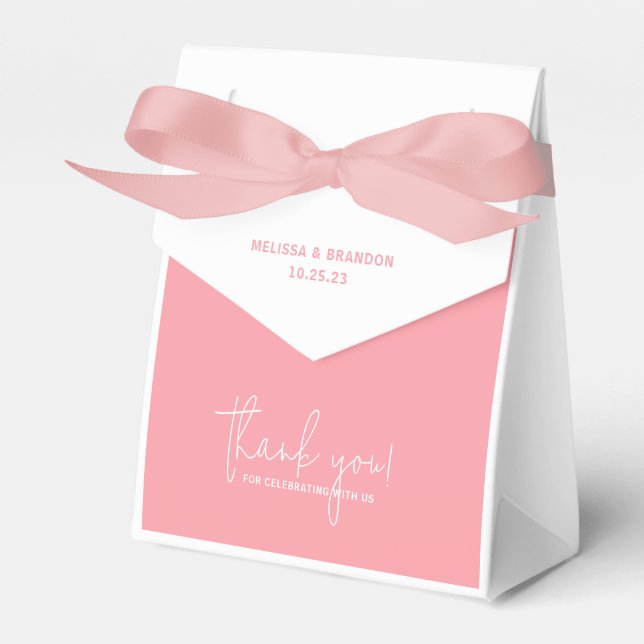 Moderne schicke Pastel Pink Script Typografie Hoch Geschenkschachtel (Vorderseite)
