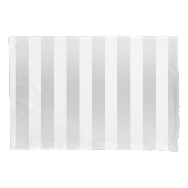 Moderne schicke Streifen Grau Satin Chic Dekorativ Kissenbezug (Vorderseite)