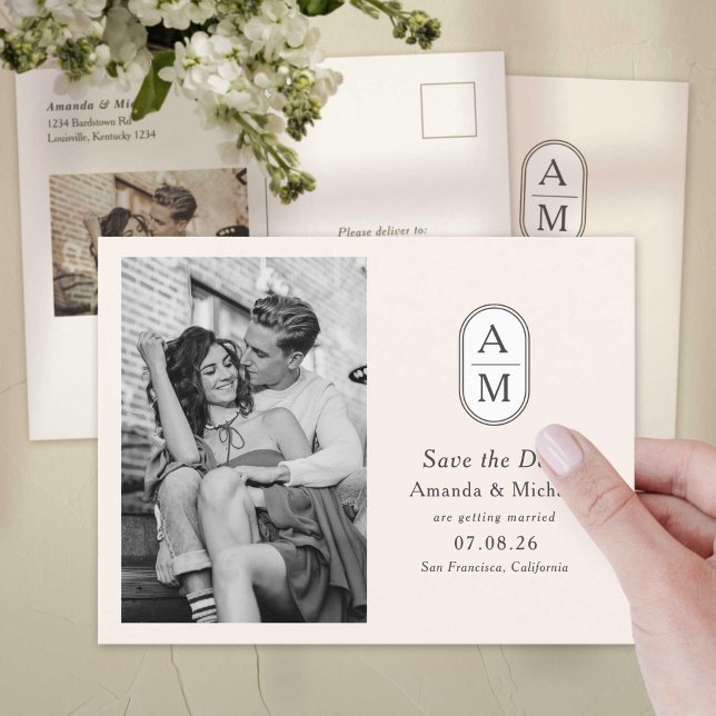 Moderne, schlichte beige Initialen, Fotos Save the Ankündigungspostkarte (Von Creator hochgeladen)