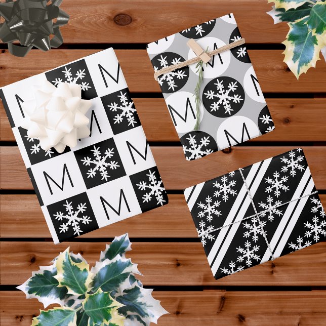 Moderne Schneeflocken Schwarzweiß-Monogramm hinzuf Geschenkpapier Set (Von Creator hochgeladen)