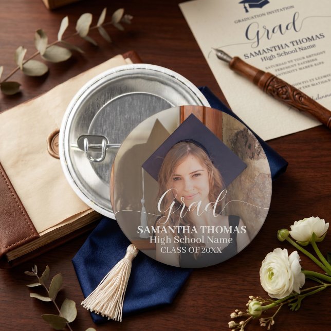 Moderne Schrift Klassisches Foto-Absolventen-Absch Button (Modern Script Classic Photo Graduate Commencement Button)