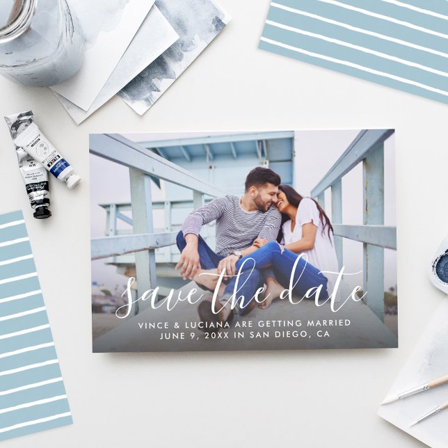 Moderne Schrift Vollfoto Hochzeit Blau Rückseite Save The Date (Von Creator hochgeladen)
