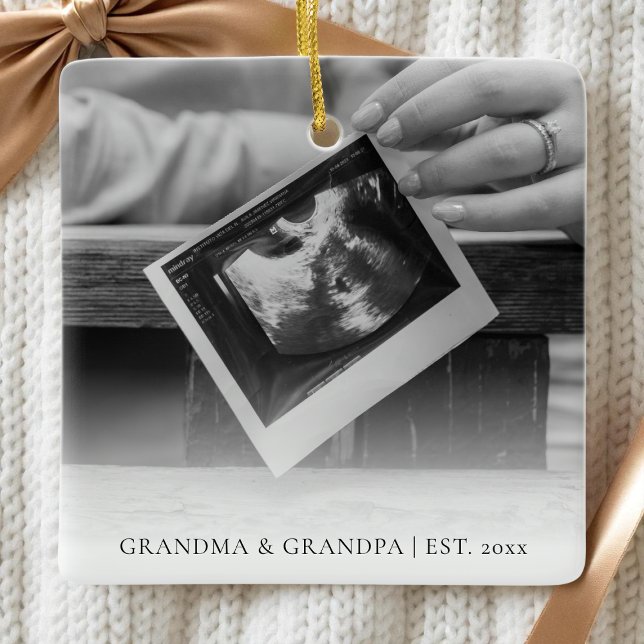 Moderne Schwangerschaft erwartet ultranales Baby-F Keramikornament (Modern Pregnancy Expecting Baby Ultrasound Photo Ceramic Ornament)