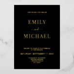 Moderne Schwarz-Gold-Hochzeit Folieneinladung<br><div class="desc">Moderne minimalistische Schwarz-Gold-Folie Einladung Hochzeit. Personalisieren Sie alle Texte und Farben in dieser einfachen und modernen Hochzeitseinladung.</div>