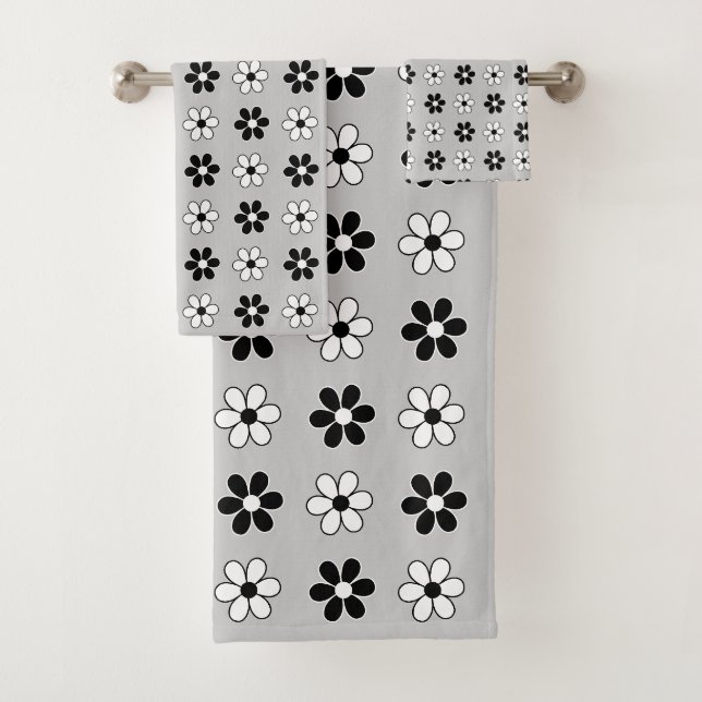 Moderne Schwarz-Weiß-Blume auf Lichtsilber Grau Badhandtuch Set (Insitu)