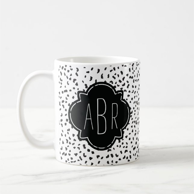 Moderne Schwarz-Weiß-Dalmatiner Mit Monogramm Kaffeetasse (Links)