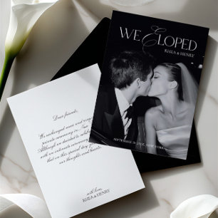Moderne Schwarz-Weiß-Hochzeit - Wir haben uns heim Ankündigung