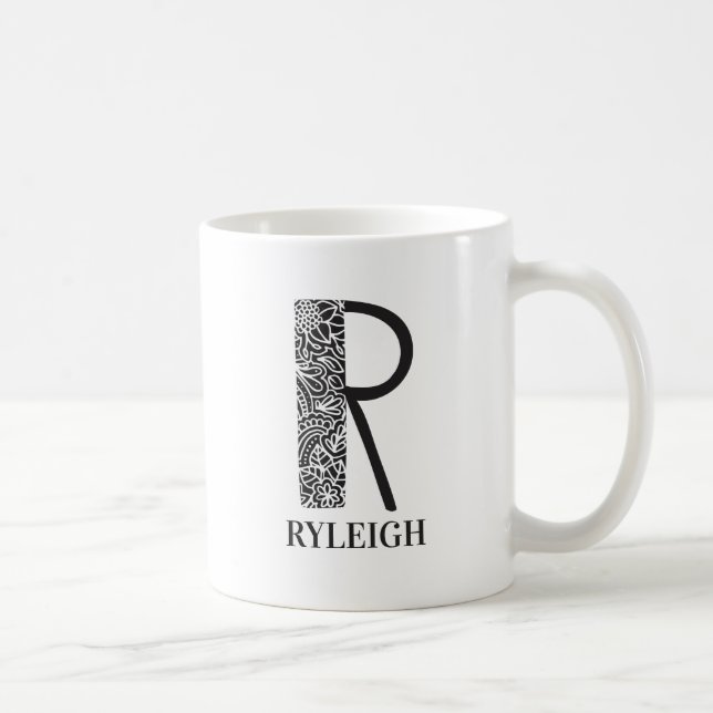 Moderne Schwarz-Weiß-Initial R und Name Kaffeetasse (Rechts)