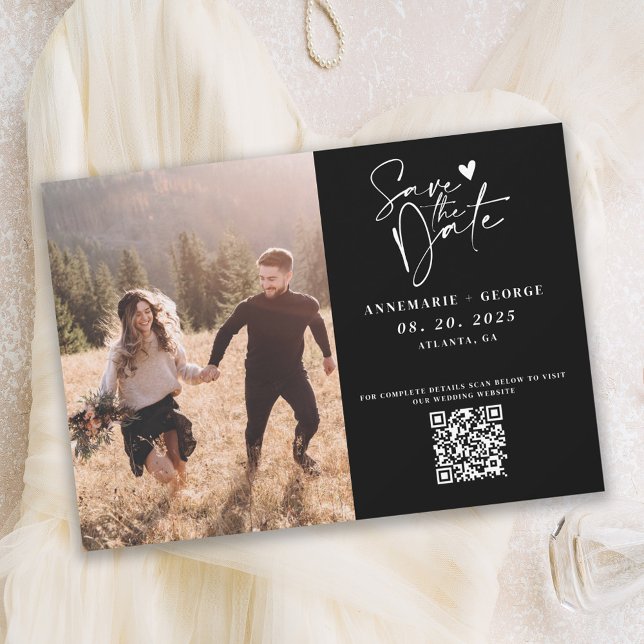 Moderne Schwarz Weiß Kalligrafie Foto QR Code Save The Date (Von Creator hochgeladen)