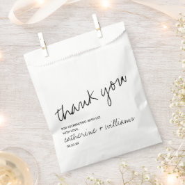 Moderne Schwarz-Weiß-Minimalistische Skripthochzei Geschenktütchen