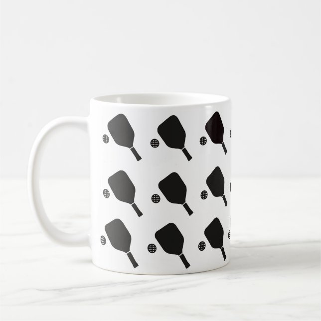 Moderne Schwarz-Weiß-Pickleball-Muster  Kaffeetasse (Links)