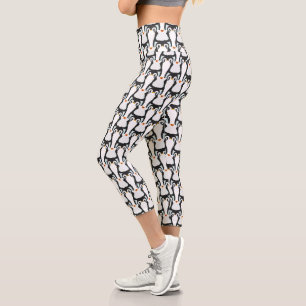 Moderne Schwarz-Weiß-Pinguin-Muster Capri Leggings