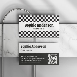 Moderne Schwarz-Weiß-Schachbrett-Minimalist- QR-Co Visitenkarte