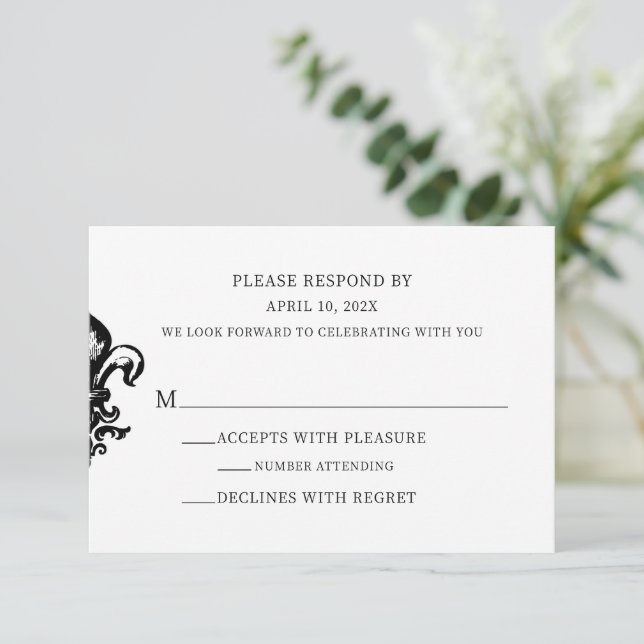 Moderne Schwarz-weiße Hochzeit RSVP Karte (Stehend Vorderseite)