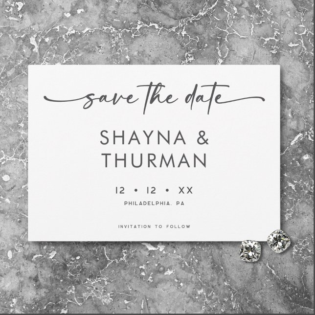 Moderne Schwarz-weiße Script-Minimal-Hochzeit Save The Date (Von Creator hochgeladen)
