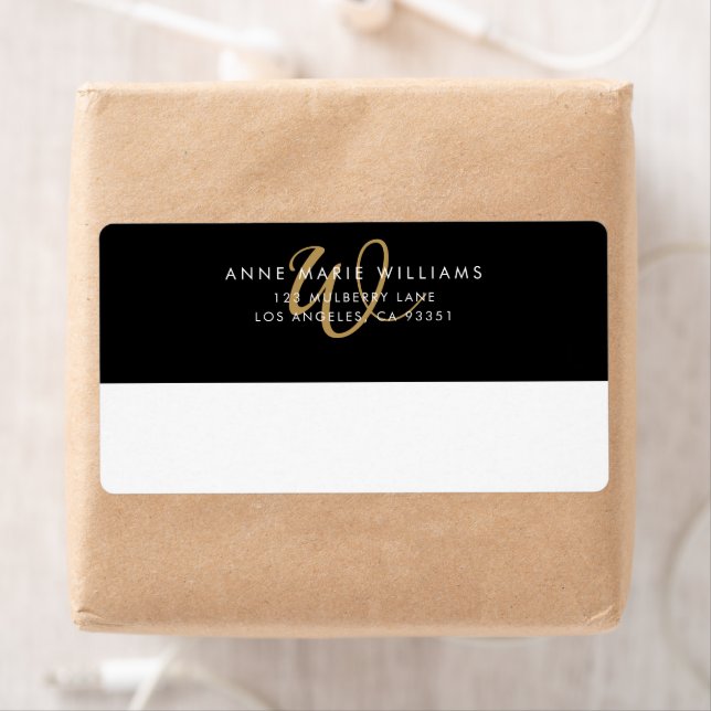 Moderne schwarze Goldschrift-Monogramm-Versandetik (Insitu)