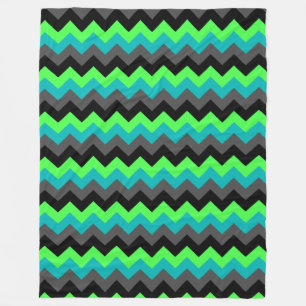 Moderne schwarze grüne Chevron große Fleece-Decke Fleecedecke